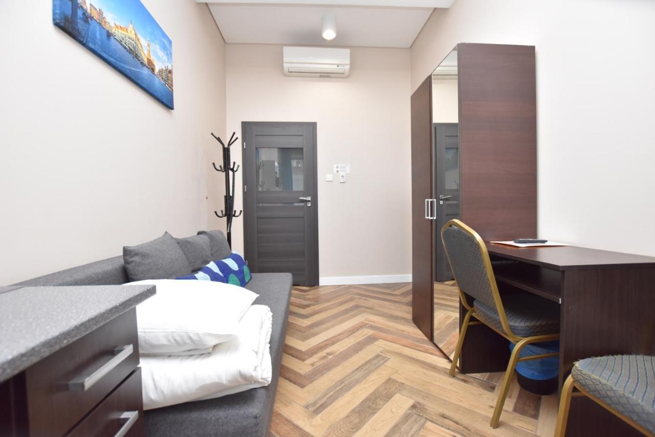 Dukes Apartments - Wita Stwosza Wroclaw Luaran gambar