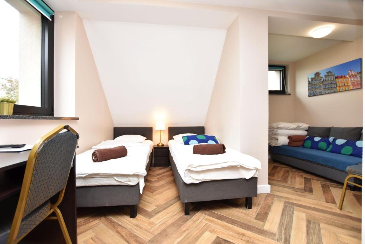 Dukes Apartments - Wita Stwosza Wroclaw Luaran gambar