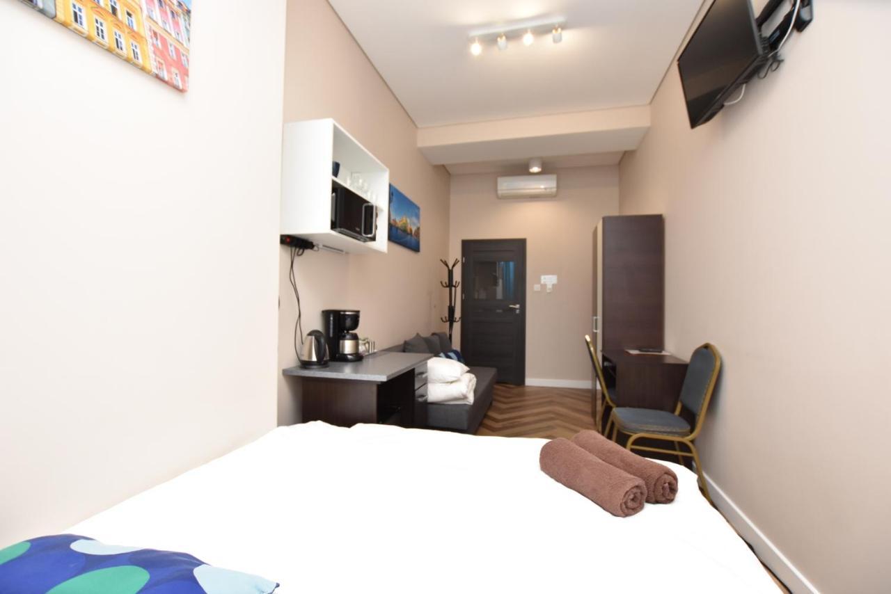 Dukes Apartments - Wita Stwosza Wroclaw Luaran gambar