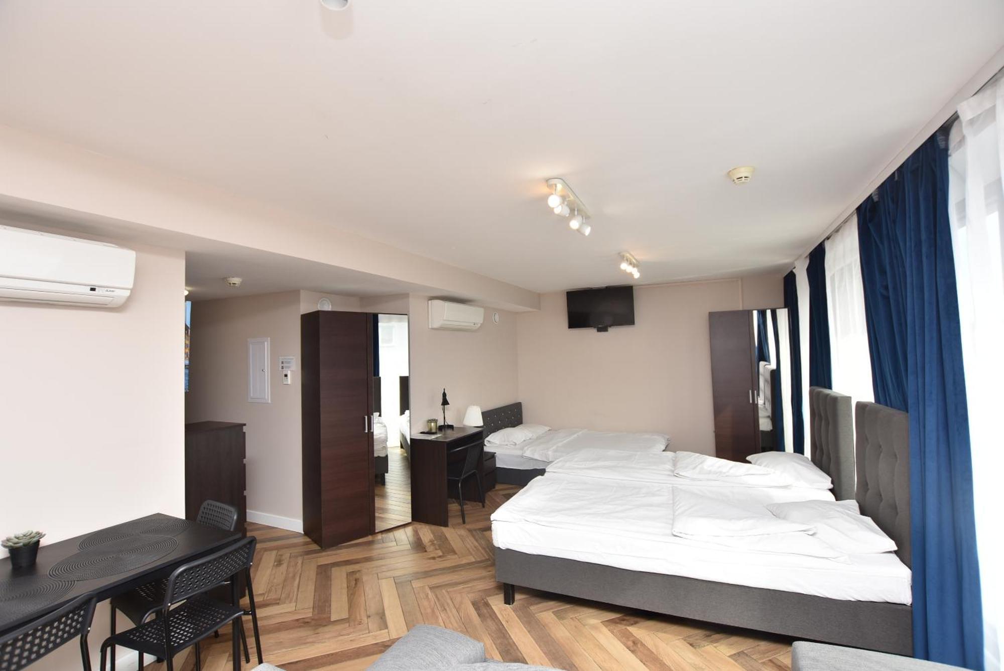 Dukes Apartments - Wita Stwosza Wroclaw Luaran gambar